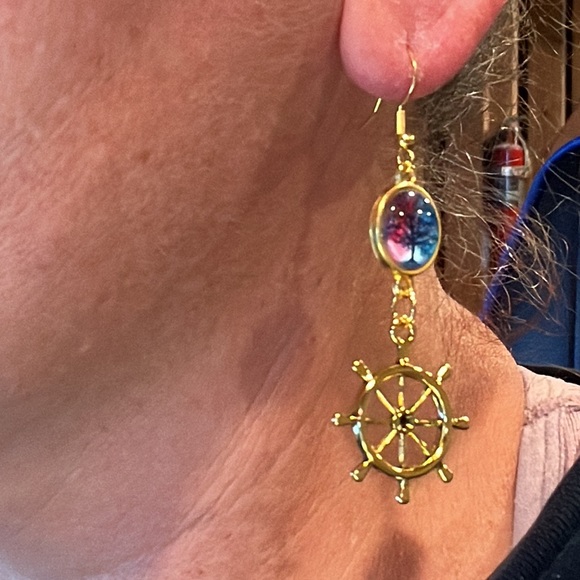 22214 Tree of Life Earrings - Picture 3 of 4